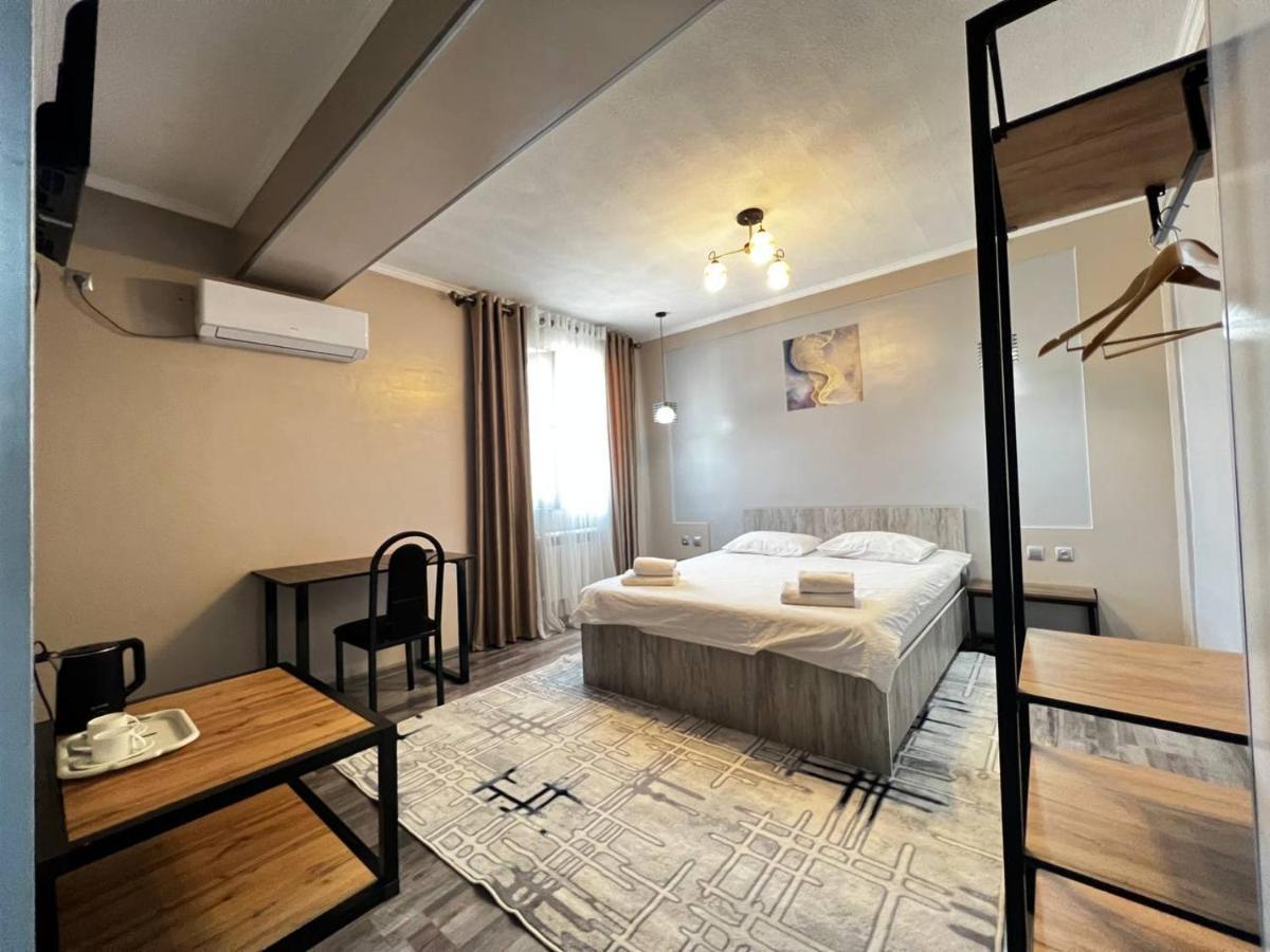 Ave Hotel ออช ภายนอก รูปภาพ